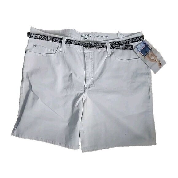 Lee Jean Shorts Mid-rise White 8" Inseam Boho Belt NWT Women's 18 - Picture 1 of 7